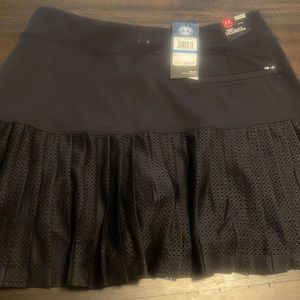 NWT UnderArmour Skort XL